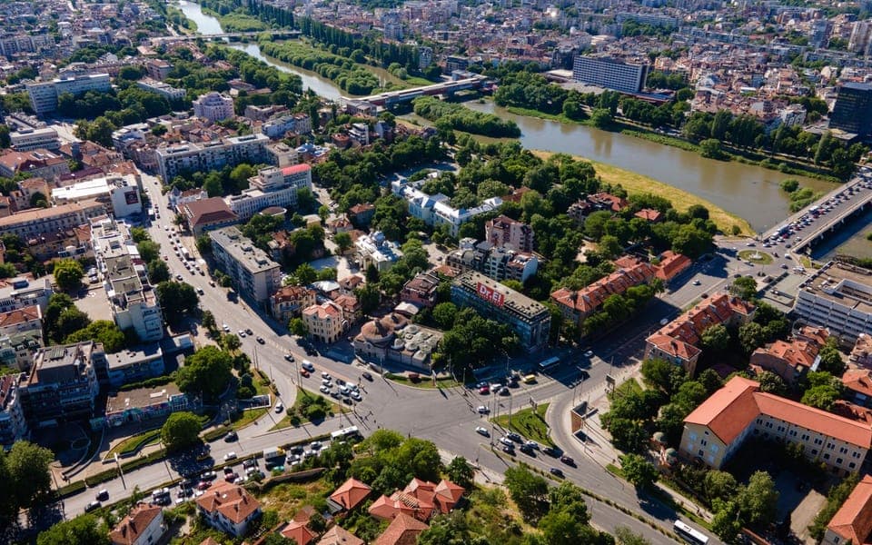 Vue aérienne de Plovdiv et de la Maritsa